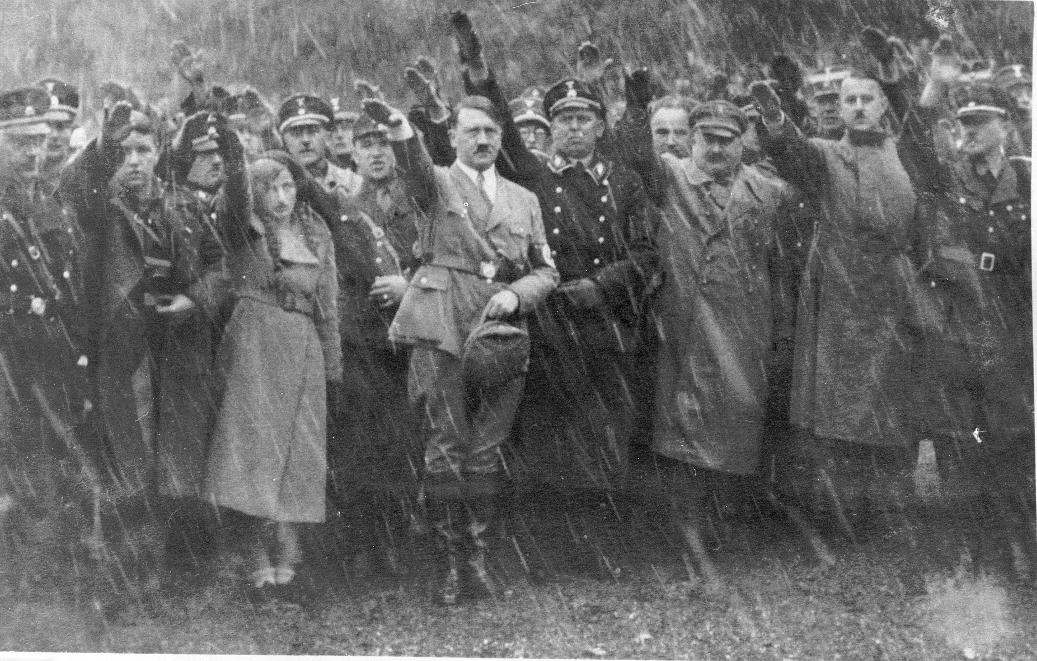 006 Adolf Hitler im Stadtpark